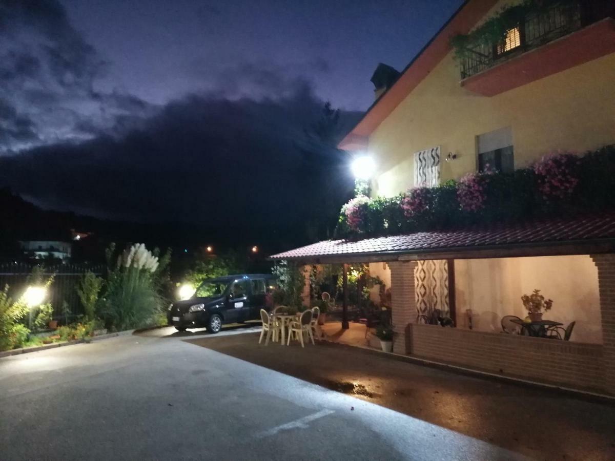 فيلا Le Stanze Di Bacco Cagnano Amiterno المظهر الخارجي الصورة